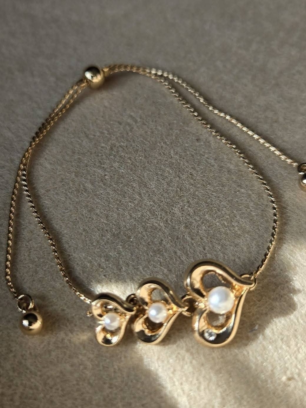 💖 Pearly Heart Trio Pull Cord Bracelet 💖